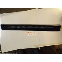 HOTPOINT  STOVE WB07X10169 Trim Vent & Clip Bk   used