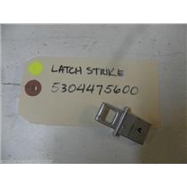 ELECTROLUX DISHWASHER 5304475600 LATCH STRIKE USED PART ASSEMBLY