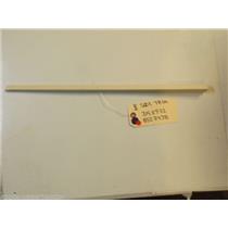 WHIRLPOOL STOVE 3195972 8522438 Trim, Side (right Hand Almond)   used