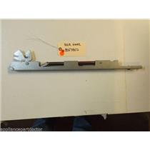 WHIRLPOOL STOVE 8053807 Hinge, Door USED