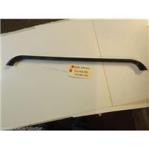 FRIGIDAIRE STOVE 316060200 Handle-door, Black, Oven  W/SCREWS    USED