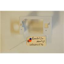 GE Refrigerator WR02X11576   WR02X10981    Bracket Im Mounting  used