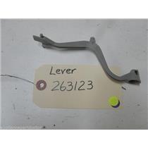 BOSCH DISHWASHER 263123 LEVER USED PART ASSEMBLY