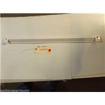 FRIGIDAIRE STOVE 316081301 Shield-oven Door, White, Top retouched   USED PART
