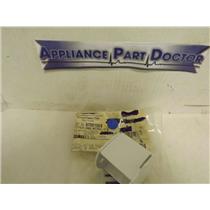 MAYTAG WHIRLPOOL REFRIGERATOR 67001069 BOTTOM DOOR HINGE (WHT) NEW
