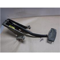 2008 - 2010 FORD F250 F350 BRAKE PEDAL ASSEMBLY 6.4 L DIESEL ( OEM )