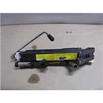 MERCEDES ML320 FACTORY WEEL TIRE JACK - OEM