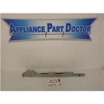 Whirlpool Oven WP8053807 8053807 Door Hinge Used