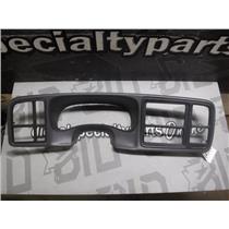 2004 2005 GMC 2500 6.6 LLY DIESEL SLT AUTO OEM (CHARCOAL) DASH COVER TRIM