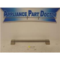 GE Dishwasher WD09X22919 Door Handle Used