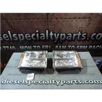 2005 2006 FORD F350 F250 XLT 6.0 DIESEL ZF6 4X4 OEM HEAD LIGHTS (PAIR) SET