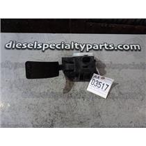 2005 2006 FORD F350 F250 XLT 6.0 DIESEL ZF6 4X4 THROTTLE FUEL PEDAL 612330591