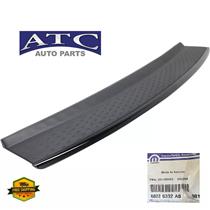 68226332AB OEM Rear Bumper Step Pad for 2013-2020 Gr Caravan Town & Country & CV