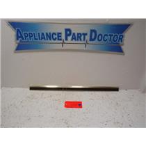 Kenmore Refrigerator 1103008 981859  Freezer Trim Used