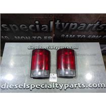 2005 2006 FORD E350 5.4 TRITON 2WD AUTO VAN OEM TAIL LIGHT SET (PAIR) SIGNAL