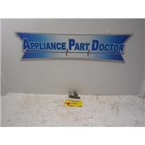 Electrolux Range 316525000 Orifice and Ignitor Assy Used