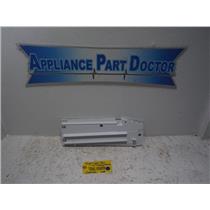 Samsung Refrigerator DA63-08424A DA92-002599A R Cover Rail w/Display Module Used