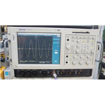 Tektronix DPO 7104 4Ch 1GHz 1GSa/s Digital Phosphor Oscilloscope AS-IS