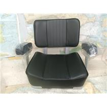 Boaters' Resale Shop of TX 2410 2142.01 DELUXE CAPTAINS' SEAT w ARMRESTS ONLY