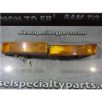 1992 1993 FORD F250 XLT 7.3 DIESEL ZF5 4X4 OEM MARKER SIGNAL LIGHTS AMBER (2)