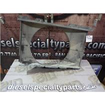2001 2002 CHEVROLET SLT 2500 3500 6.6 LB7 DIESEL OEM FAN SHROUD RADIATOR COVER