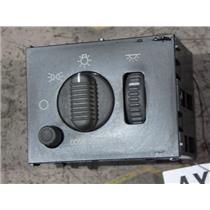 2001 2002 CHEVROLET SLT EXTENDED CAB OEM DASH HEADLIGHT SWITCH 15755595