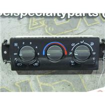 2001 2002 CHEVROLET SLT 2500 3500 6.6 LB7 DIESEL AUTO 4X4 DASH HEATER MODULE