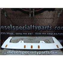 2001 2002 2003 2004 CHEVROLET 2500 3500 CAB SUN VISOR W/ CLEARANCE LIGHTS WHITE