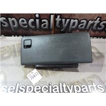 2001 - 2002 CHEVROLET 2500HD 6.6 DIESEL AUTO 4X4 GLOVE BOX - GRAPHITE COLOR OEM