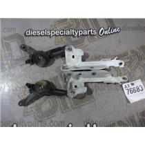 2008 2009 GMC SIERRA 3500 6.6 LMM DIESEL AUTO 4X4 OEM HOOD HINGES (WHITE) SET