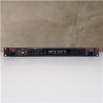 Roland SDE-3000 Stereo Digital Delay Effects Processor #57223