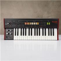 Behringer VC340 Vocoder w/ Flight Case Red Hot Chili Peppers #58160