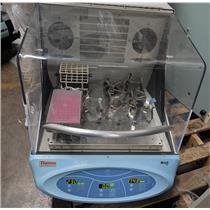 Thermo Scientific MAXQ 4000 Incubated Orbital Shaker