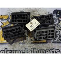 2003 2004 FORD F350 F250 XLT 6.0 DIESEL AUTO 4X4 HVAC DASH HEATER VENTS SET 4