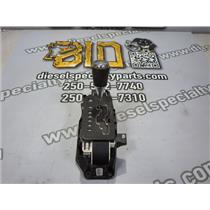 2008 2009 JEEP LIBERTY SPORT 3.7L V6 AUTO 4X4 GEAR SHIFTER SELECTOR 52125433AB