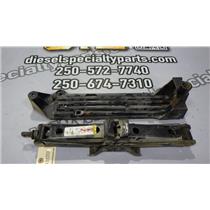 2008 2009 JEEP LIBERTY SPORT 3.7L V6 AUTO 4X4 OEM TIRE JACK SERVICE TOOL KIT