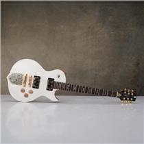 Oaklyn Model 626 Electric Guitar Arctic White w/ Case #59917