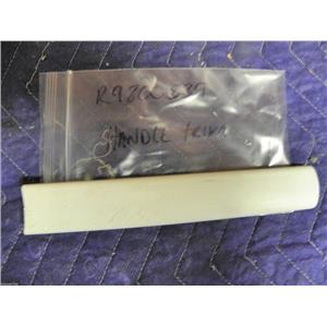 MAYTAG AMANA WHIRLPOOL FREEZER R9800537 HANDLE TRIM WHITE USED PART ASSEMBLY F/S