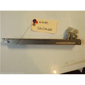 KENMORE STOVE 316530600 Hinge  USED