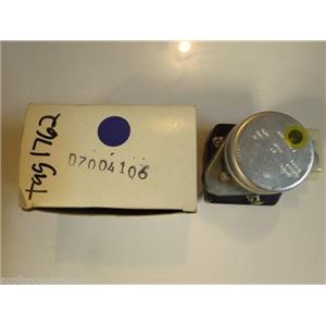 Maytag  Refrigerator  D7004106  TIMER DEFROST  NEW IN BOX