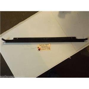 GE STOVE WB07T10477 WB07T10268 Trim Dr Btm Chnl  touched up    used