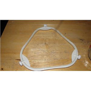MICROWAVE OVEN SUPPORT ROLLER  TRIANGLE -  PLASTIC - 3 WHEELS 4393861