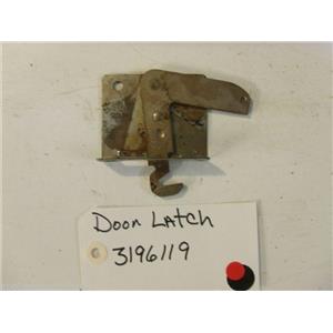 WHIRLPOOL STOVE 3196119 Latch, Door  used part
