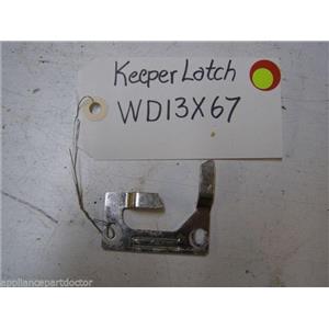 HOTPOINT DISHWASHER WD13X67 LATCH KEEPER USED PART ASSEMBLY