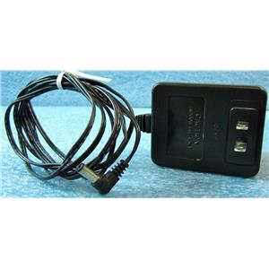 SINCHO ELECTRIC SCP48-1351000 AC ADAPTER POWER SUPPLY, 13.5VDC 1A OUTPUT, 120VA