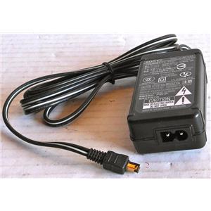 SONY AC-LS5 AC POWER ADAPTER FOR SONY DIGITAL CAMERAS, 100-240V 50/60Hz 11W, USE