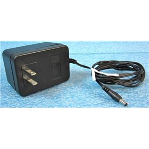 TECHNICAL DEVICES HD-51AR AC ADAPTER POWER SUPPLY, 5VDC 1A OUTPUT, 120VAC 60HZ