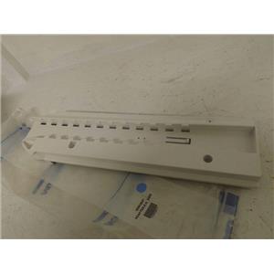 MAYTAG WHIRLPOOL REFRIGERATOR 12563801 RIGHT SIDE ADAPTER NEW