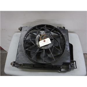 2003 DODGE 2500 HEMI 5.7 LITRE COOLING FAN WITH SHROUD ( OEM )