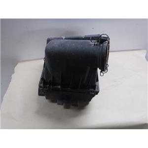 2002 - 2002 MERCEDES ML320 AIR CLEANER INTAKE AIRBOX -- OEM